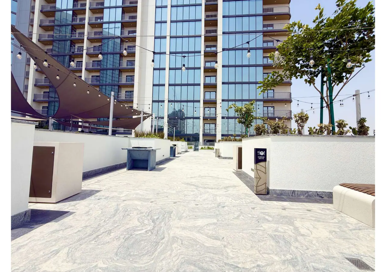 2BR in The Crest Tower D