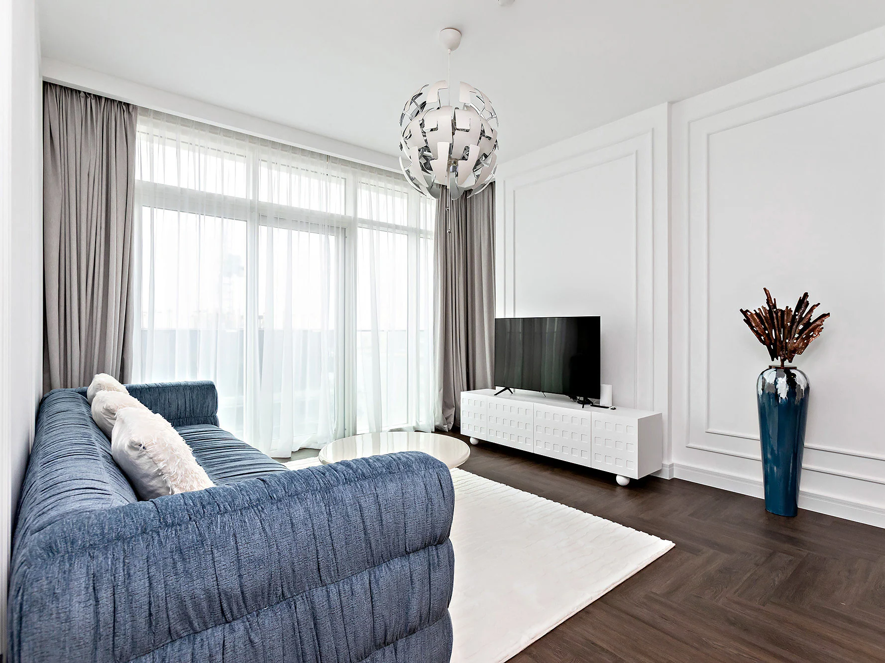 1BR in Sunrise Bay