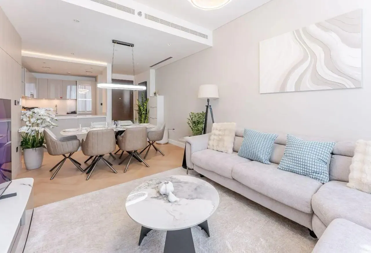 2BR in The Crest Tower B