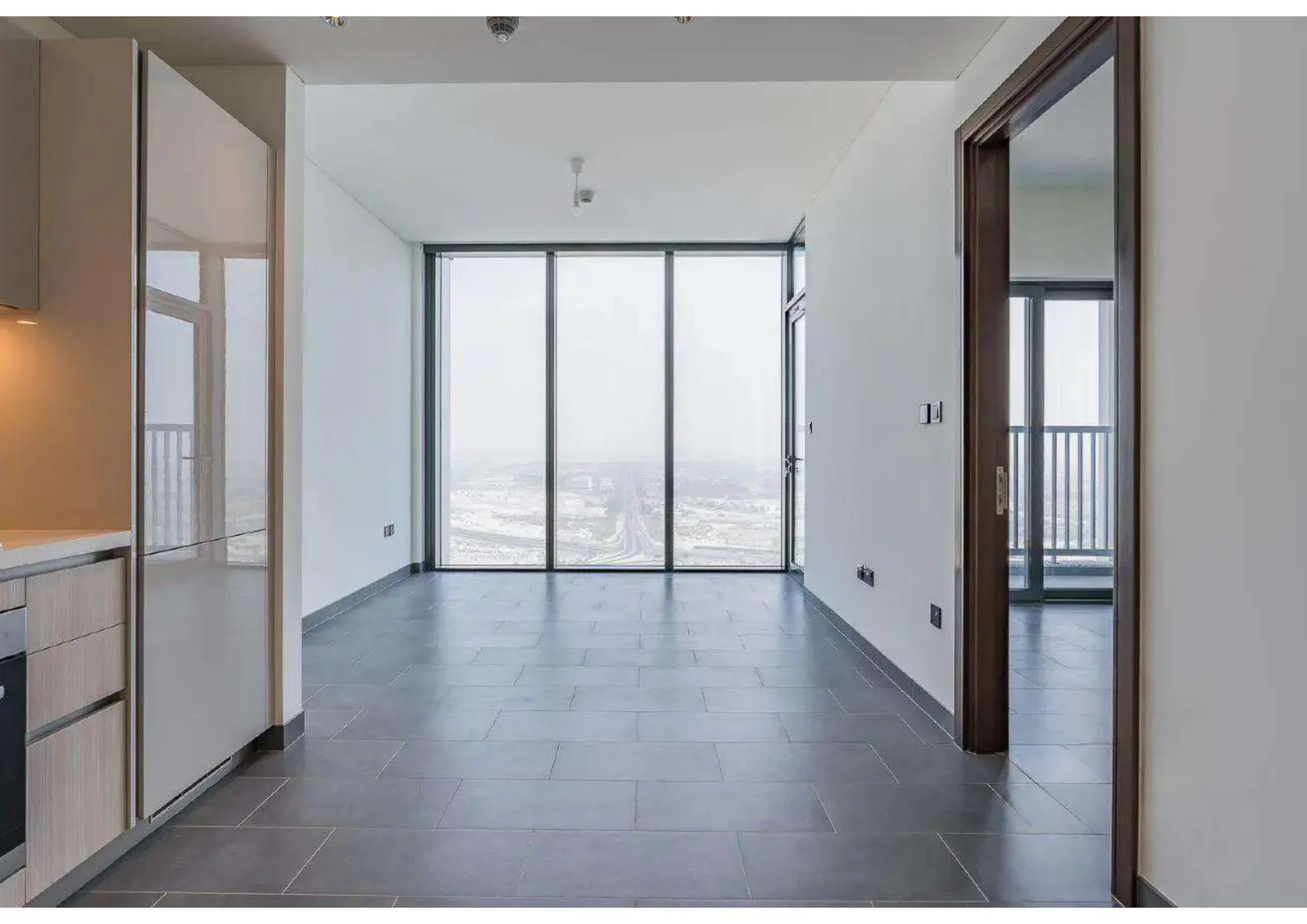 1BR in The Crest Tower B