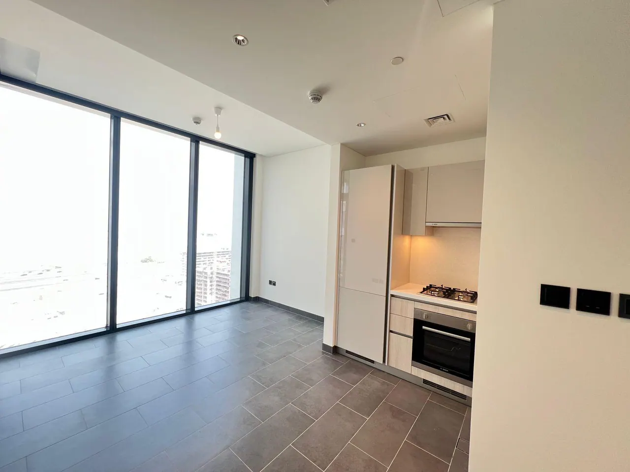1BR in The Crest Tower C