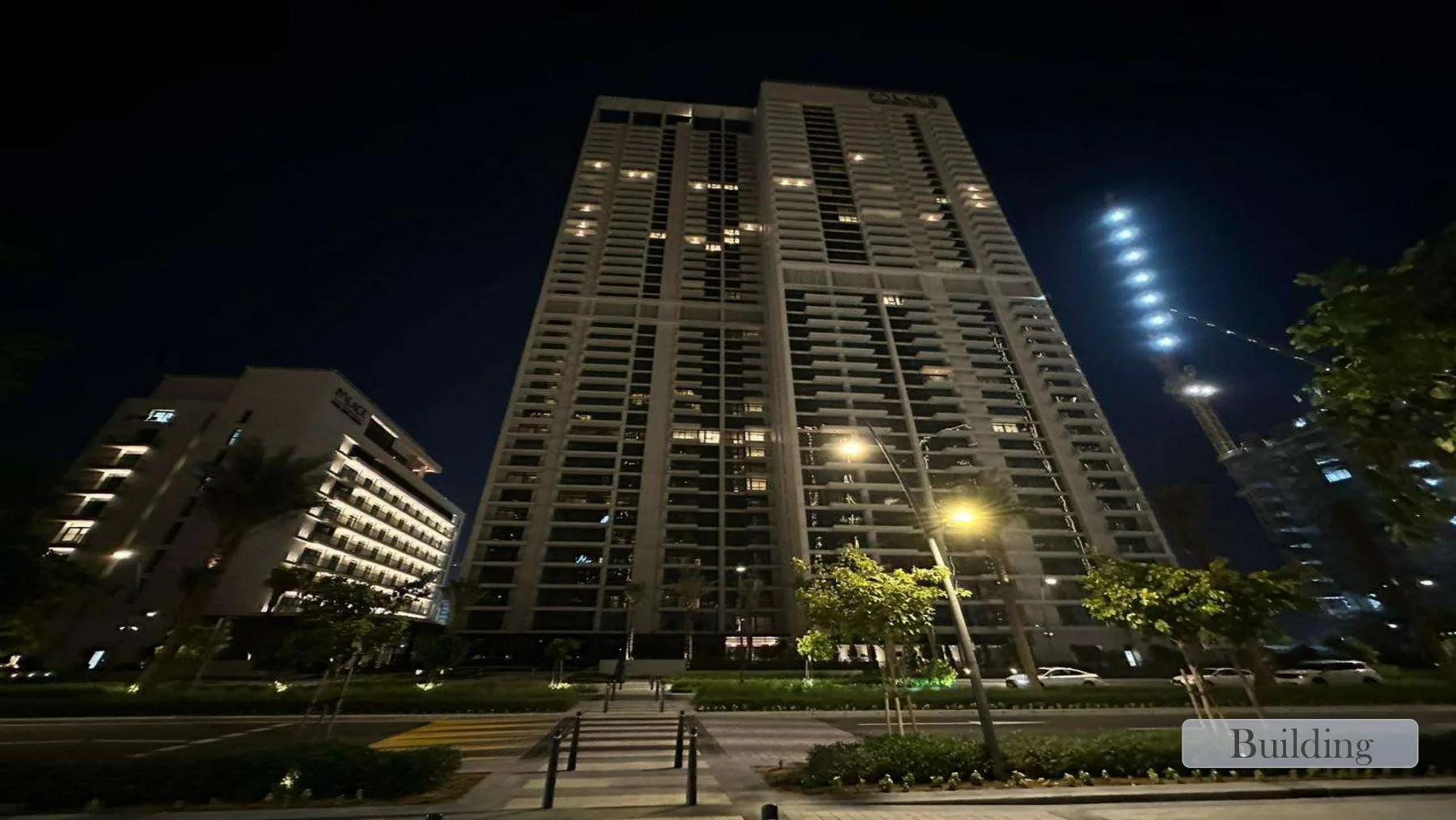 1BR in Palace Residences