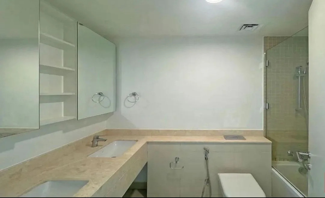 5BR townhouse in Maple 1