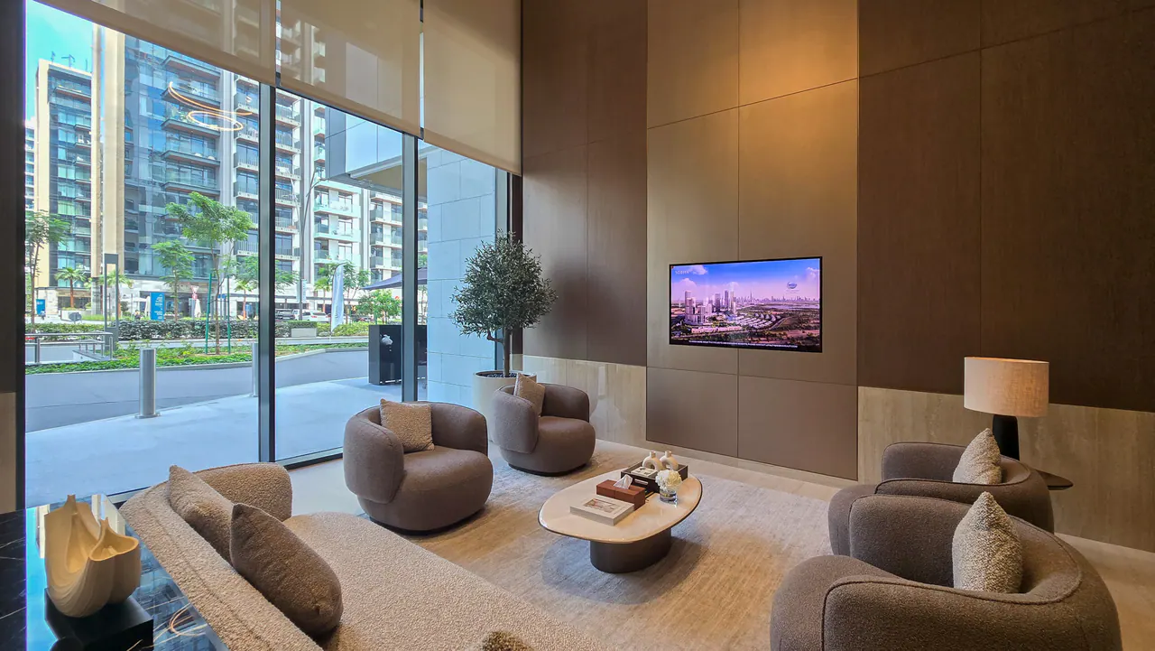 2BR in Crest Grande