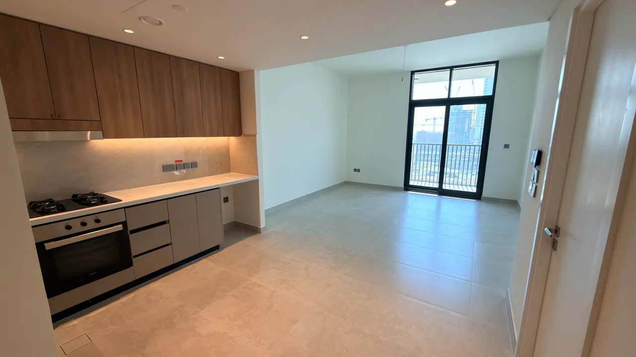 1BR in FH Residency